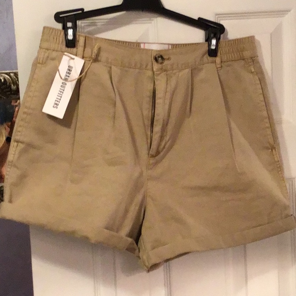 NWT Urban Outfitters shorts size Med.